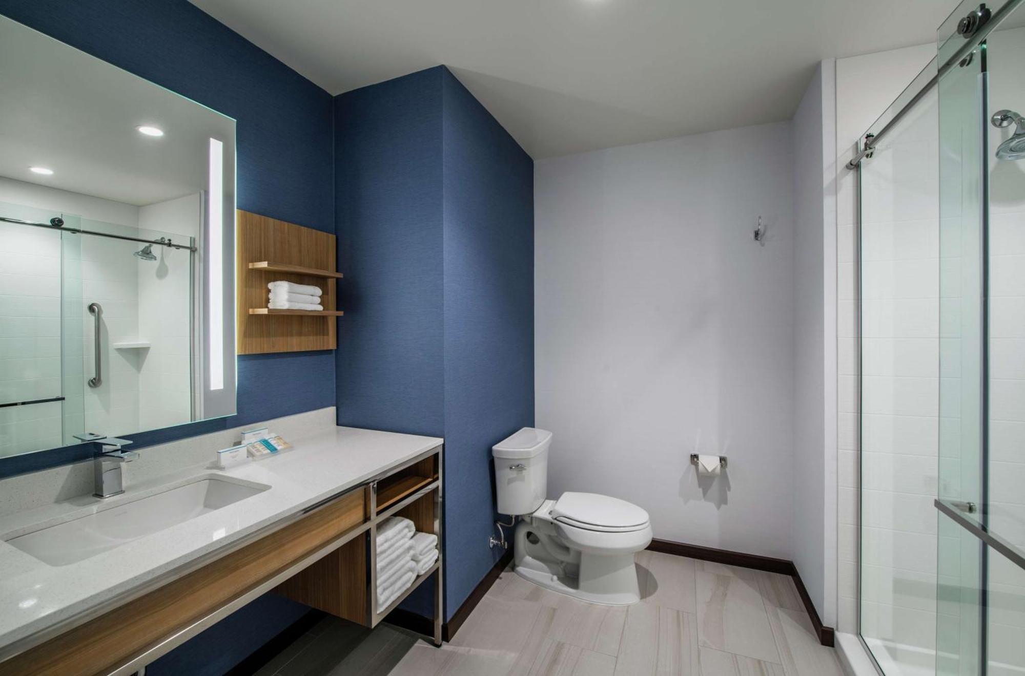 Hilton Garden Inn Winnipeg South Exteriör bild